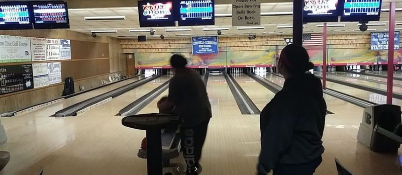 Kautz Shore Lanes (Shore Lane Bowling) - Web Listing (newer photo)